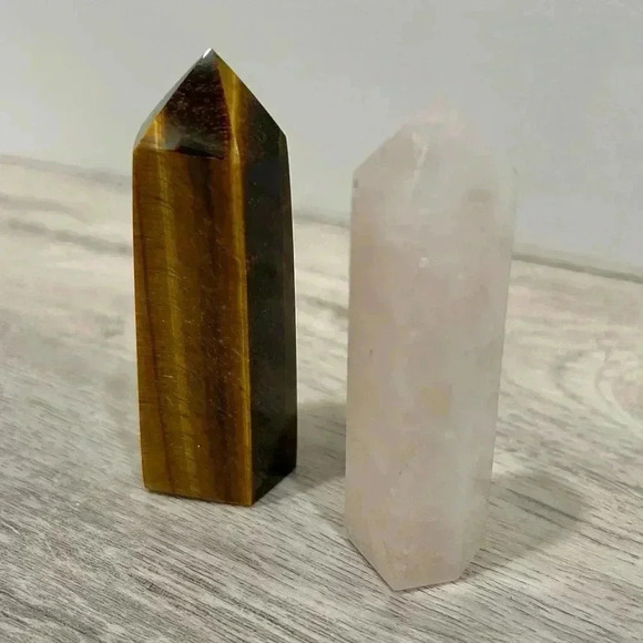 Beginner Mixed Crystal Bundle Lot Tower Sphere Carving Witchy 6 pieces - Picture 5 of 12